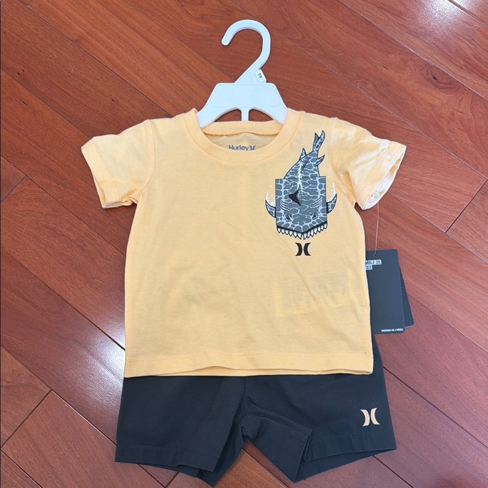 Hurley Yellow T-Shirt and Black Shorts Set